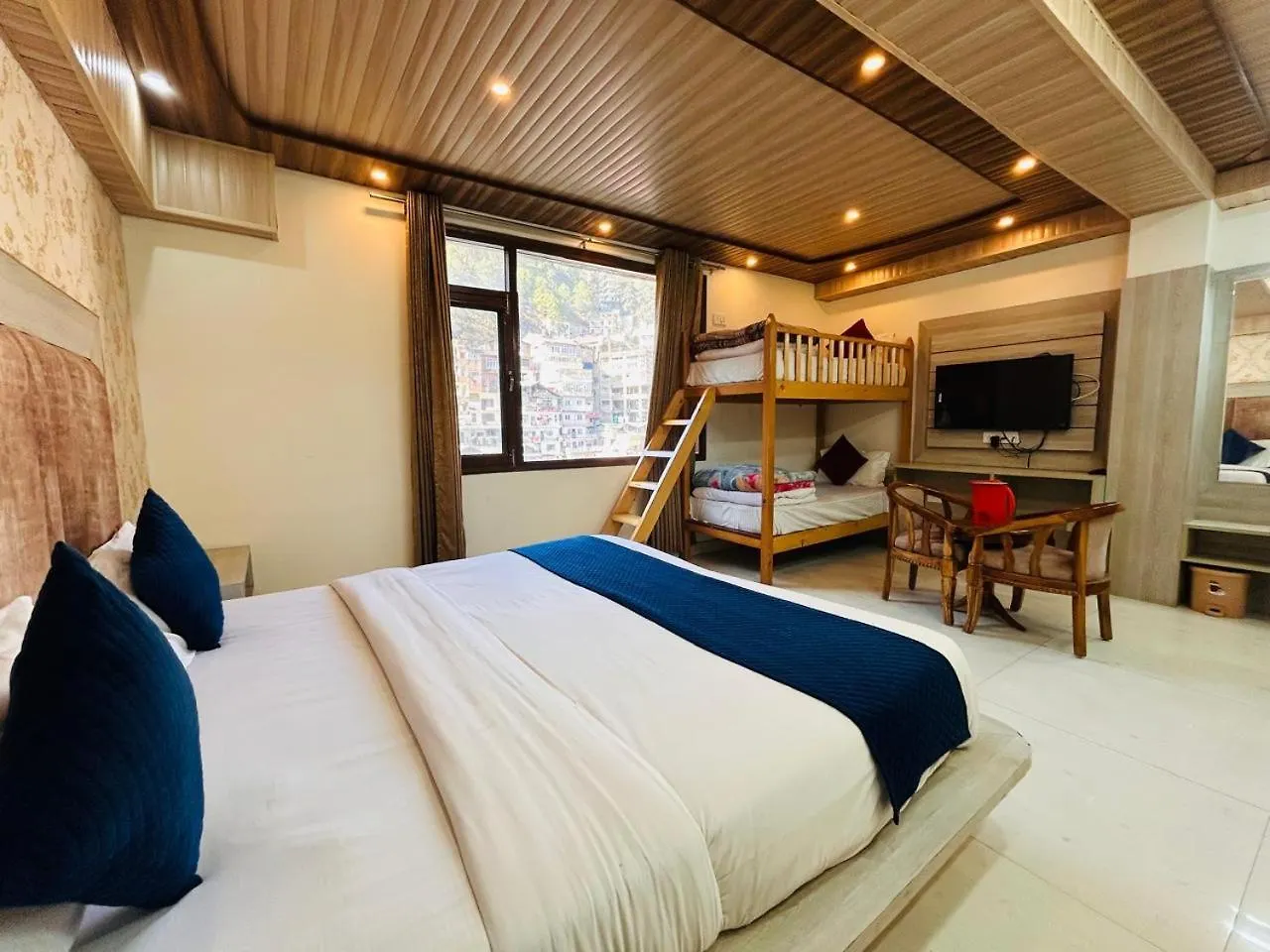 Hotel Yog Maya Near Sankat Mochan Temple Shimla Accommodatie bij particulieren